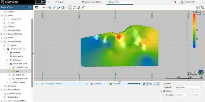 Contorno de espessura de grau no Leapfrog Geo