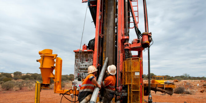 Data-driven geoscience: Connect, visualise, interpret, and model the subsurface