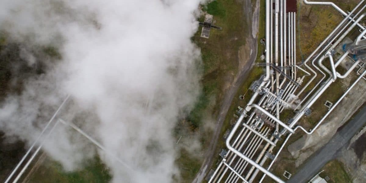Birds eye view of a geothermal energy plant