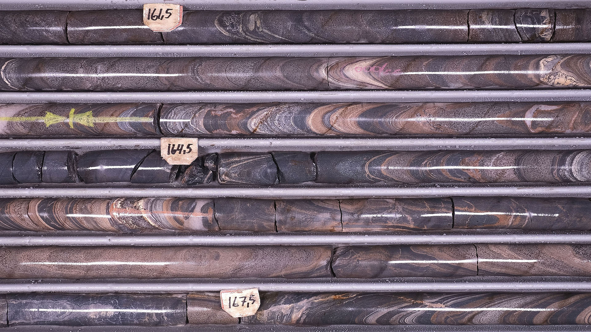 MX Deposit centralises drillhole and sample data, with fine-grained garnet fels shown in pink (Source: Rana Gruber)