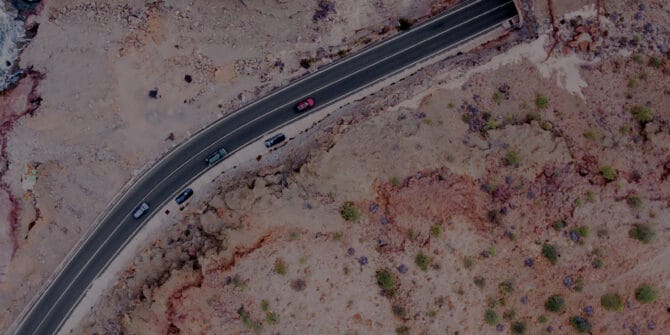 De confiável a resiliente. Uma mudança de pensamento pode ajudar a ampliar a vida segura dos ativos do setor de transportes?