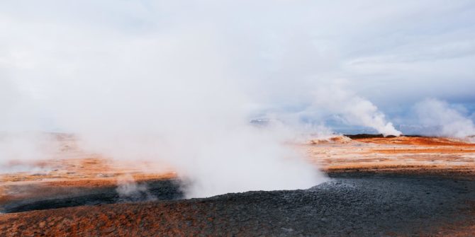 Cómo Central ayuda a los equipos a trabajar de forma remota en las áreas De Energía Geotermal